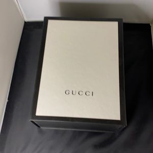 Gucci box
